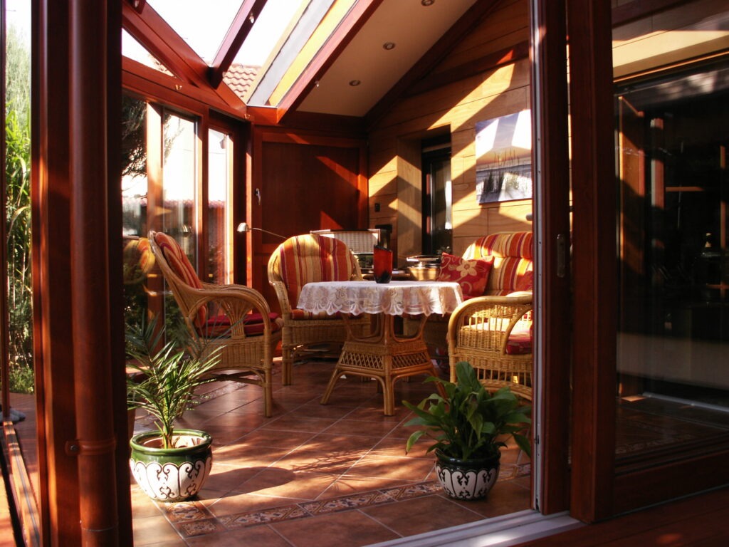 ogród zimowy drewniany